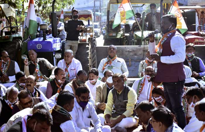 congress-protest-narsinghpur