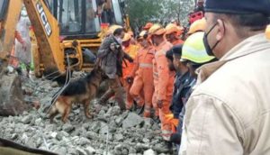 ghaziabad-roof-collapsed