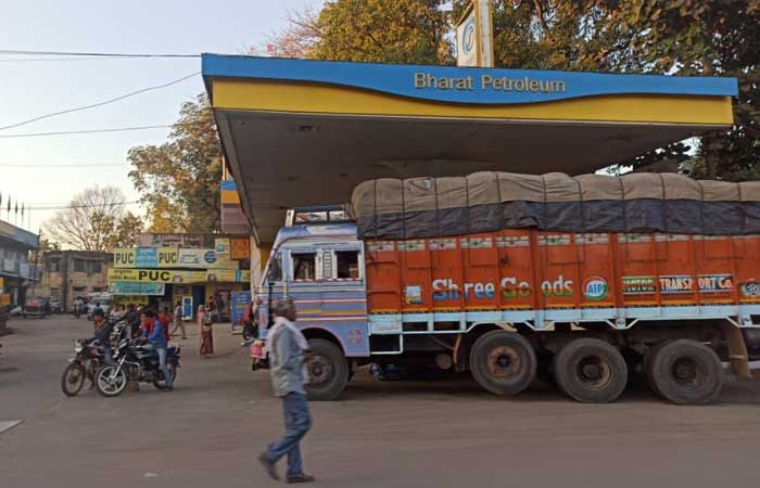 petrol-pump-dhar