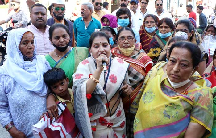 narsinghpur-congress-protest