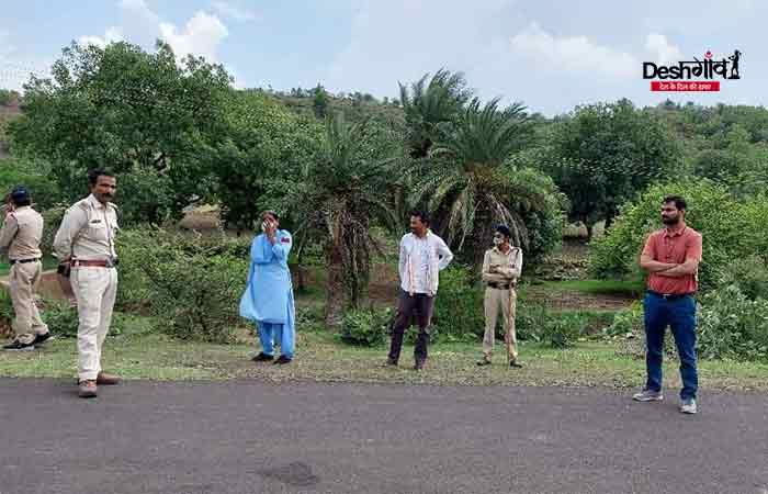 dhar-village-road