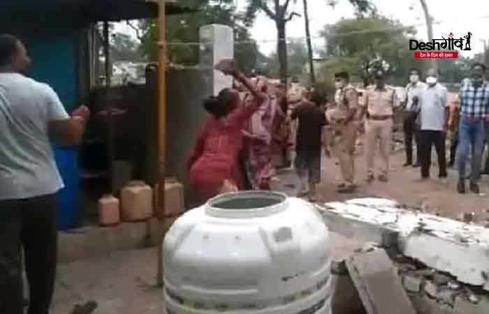 ujjain-engineer-stone-pelting