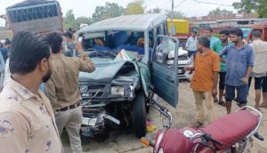 nagda gujri road accident