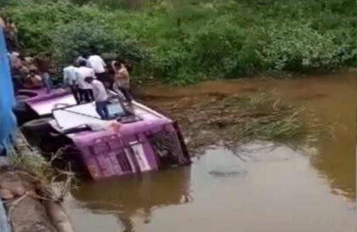 Indore Khandwa Bus Accident