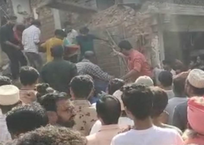 dhar wall collapse 1
