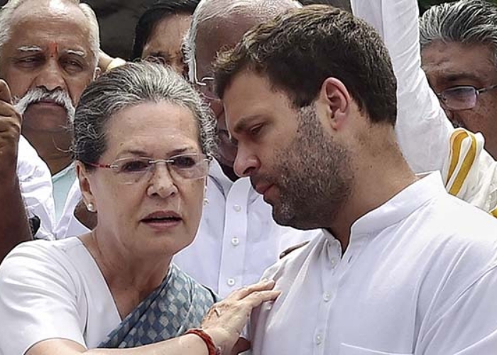 Sonia Gandhi: Synonym Of Love ❤️ & Sacrifice 😍 Rahul's Dearest Mother 💕  Follow @rafa.speaks Follow @rahulgandhi #soniagandhi…