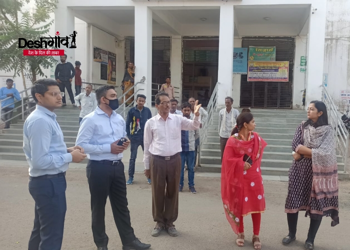 dhar collector visit