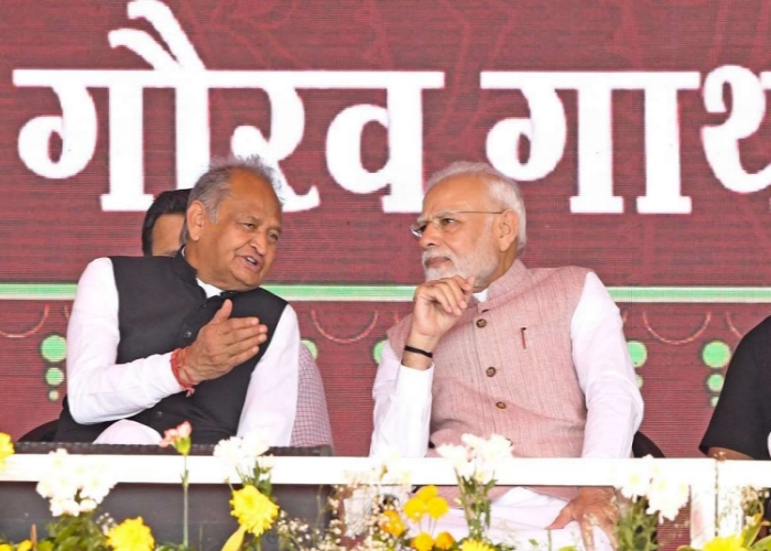 pm modi praises ashok gehlot