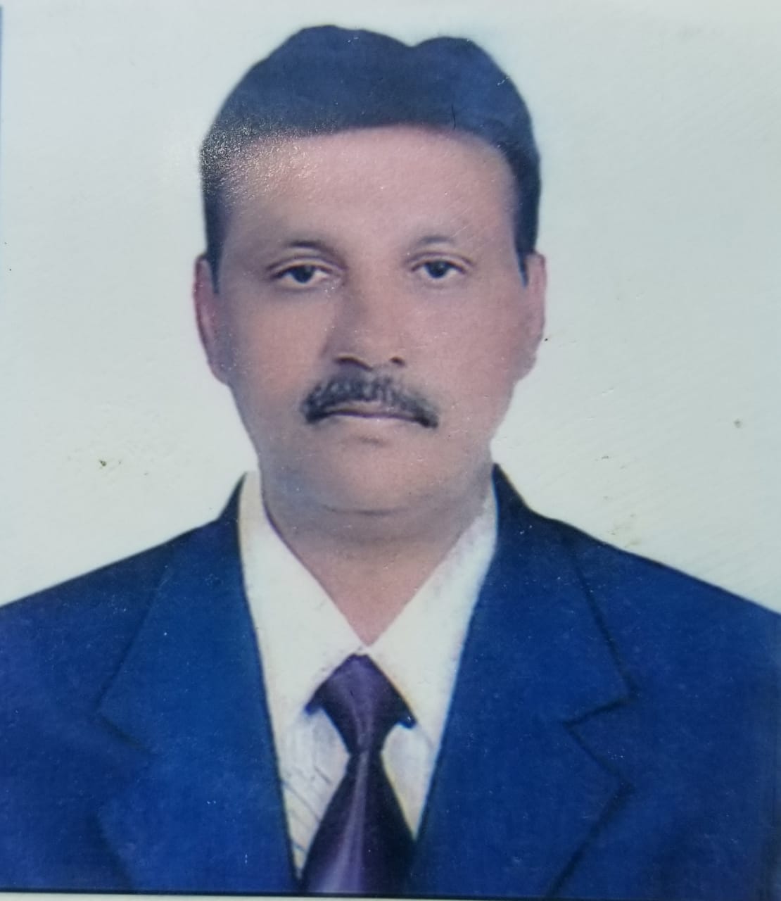 Manish Agarwal, Health Superintendent, Mhow Cantonment Board, Deshgaonnews