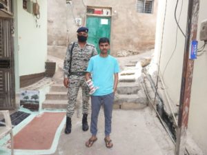 ashish chaturvedi with gunner