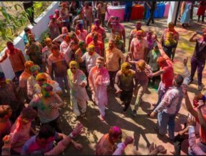 dhar police holi celebration