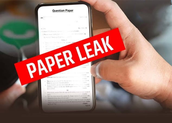 paper leak english