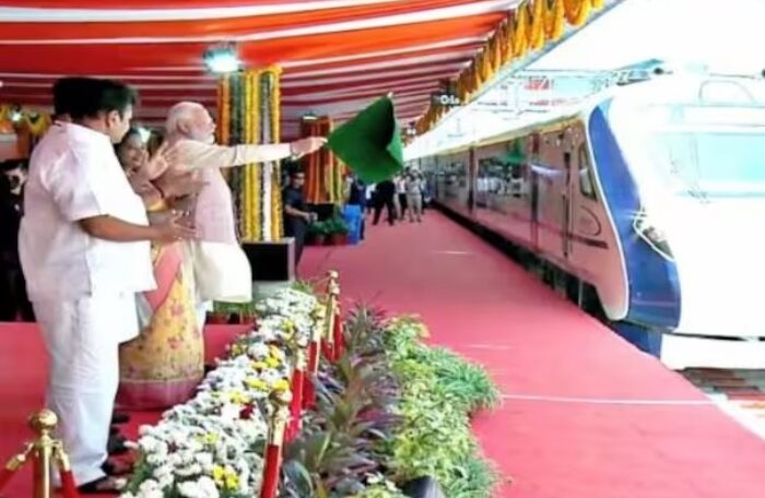 pm modi flags off vande bharat express