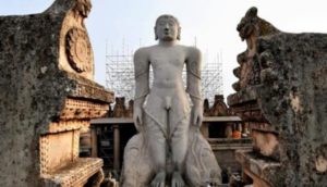 standalone-feature-on-gomateshwara-statue