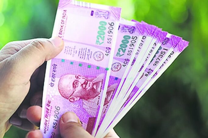 rs 2000 note villagers