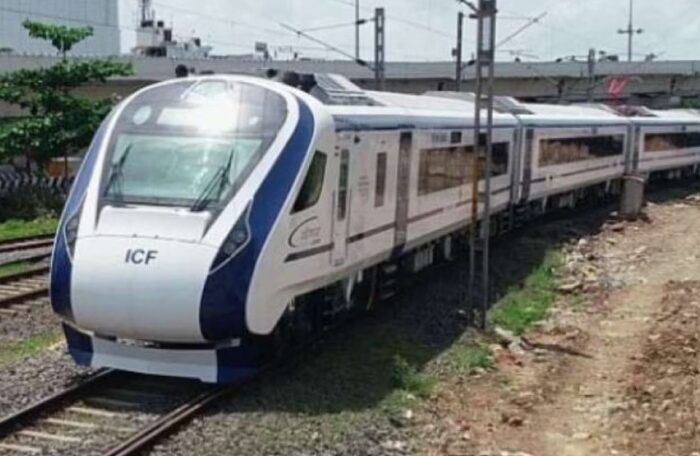 vande bharat indore-bhopal train