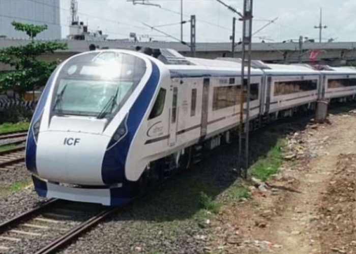 vande bharat indore-bhopal train